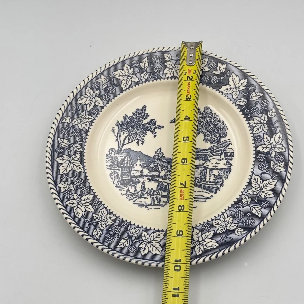Stratwood Collection Shakespeare Country Blue‎ White Transferware Dinner Plate
